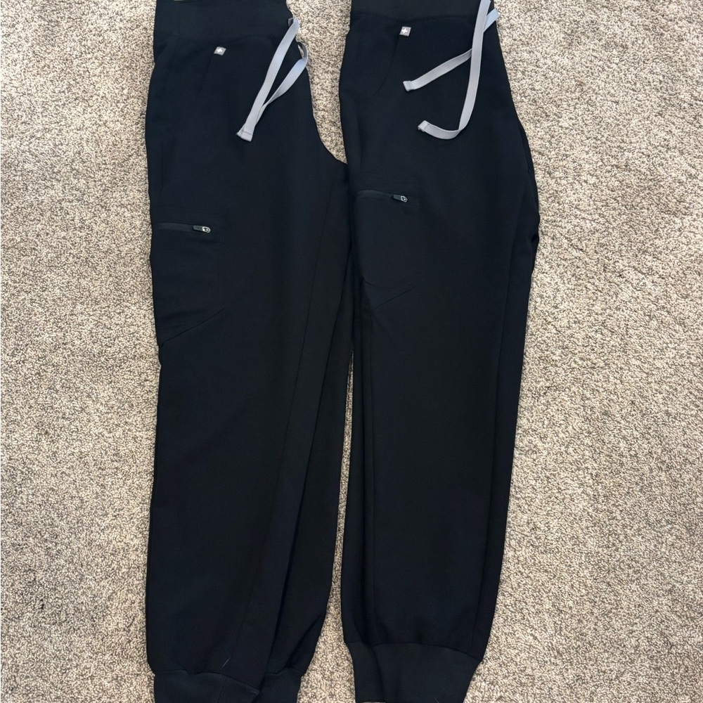 Figs Black Scrub Pants with Gray Accents